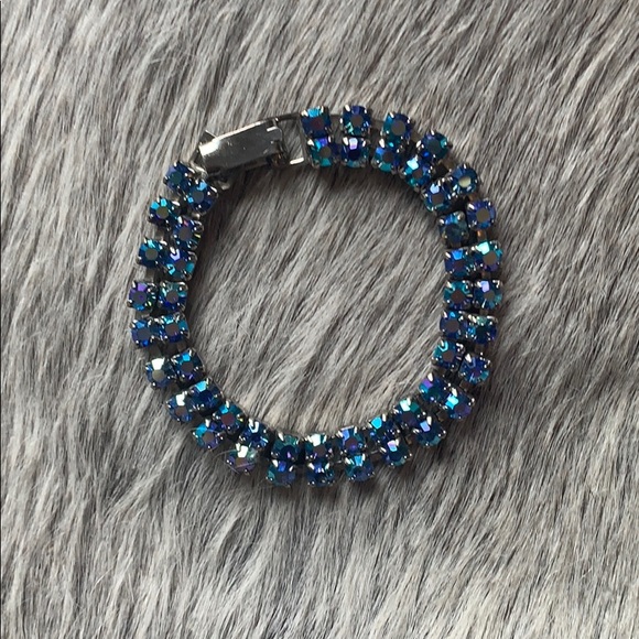 Jewelry - Blue rhinestone bracelet 💙 Jewelry - Blue rhinestone bracelet 💙
